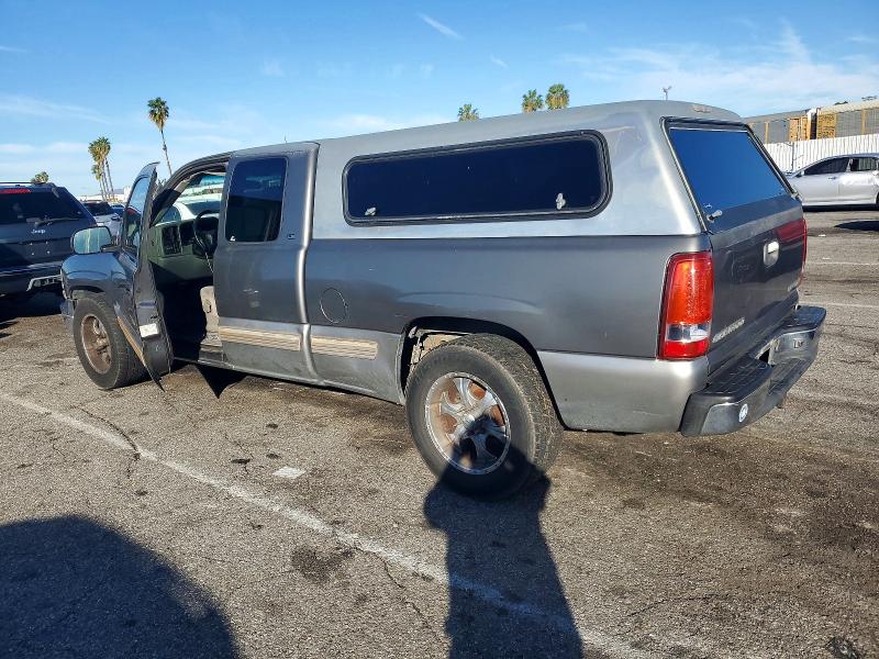 Photo 2 from auction – 2000 CHEVROLET SILVERADO with VIN 2GCEC19T8Y1185253
