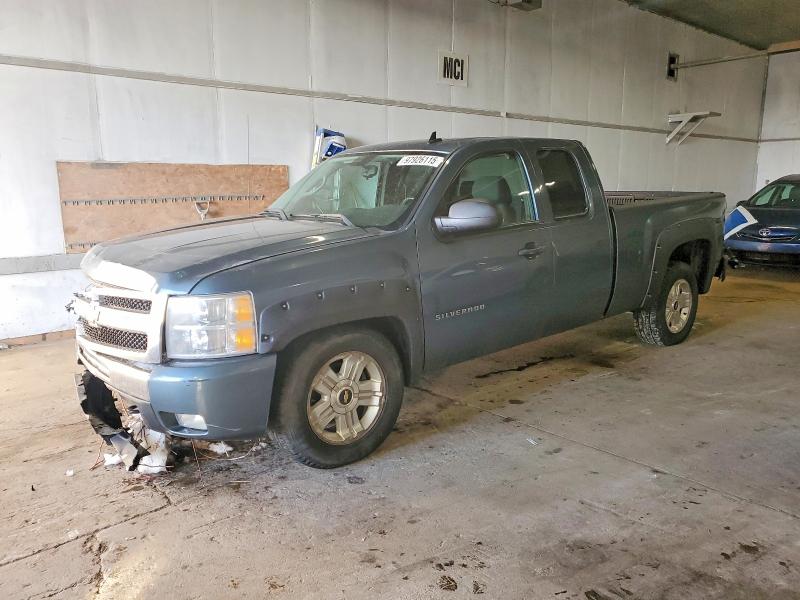 CHEVROLET SILVERADO 2010 with VIN 1GCSKSE36AZ158972 - Photo from auction