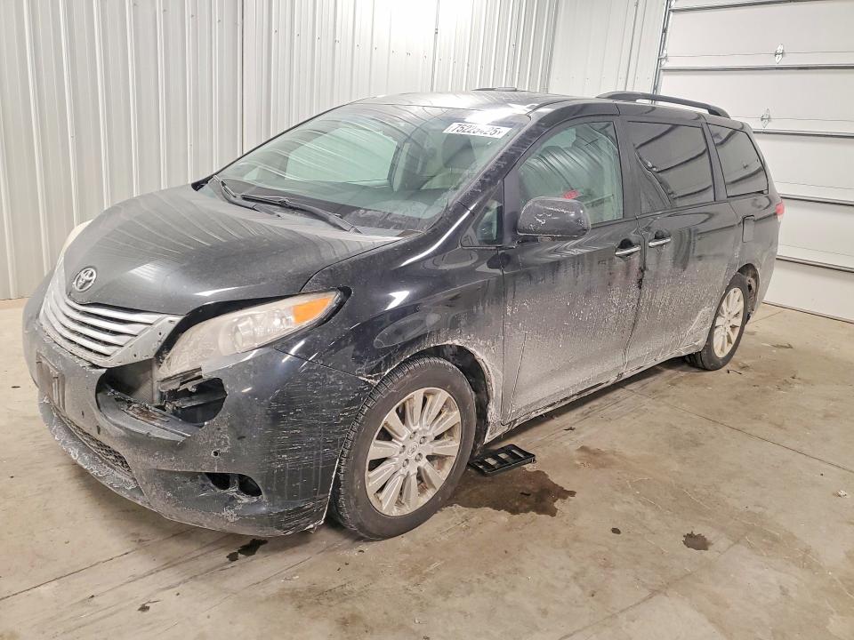 Photo 1 from auction – 2012 TOYOTA SIENNA XLE with VIN 5TDDK3DCXCS041013