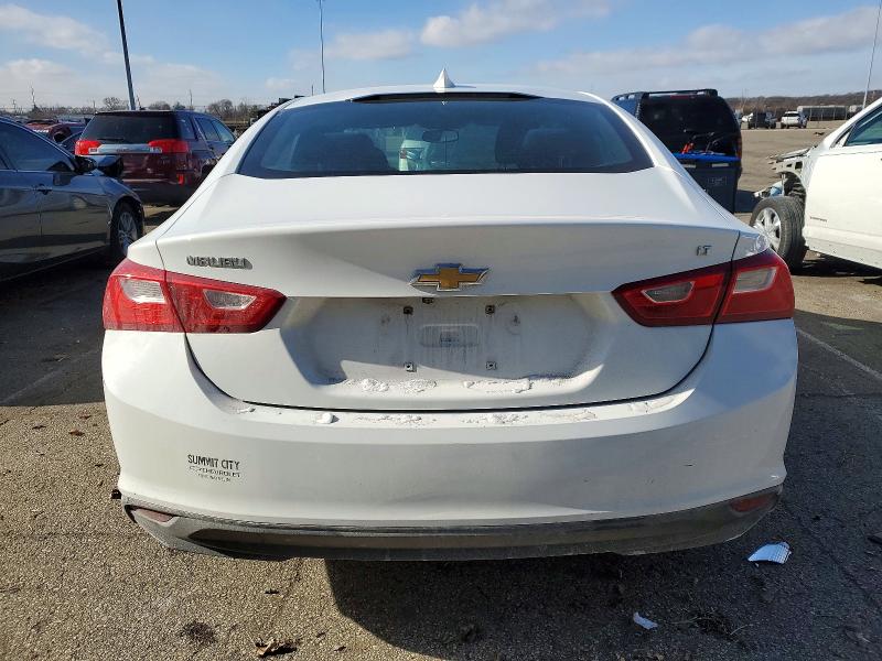 Photo 6 from auction – 2017 CHEVROLET MALIBU with VIN 1G1ZE5ST5HF216053