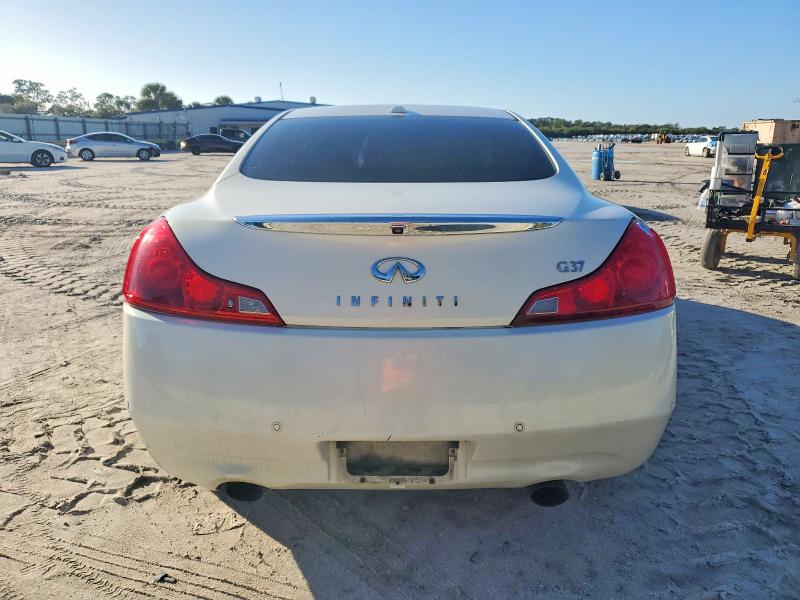 Photo 6 from auction – 2011 INFINITI G37 BASE with VIN JN1CV6EK3BM212109