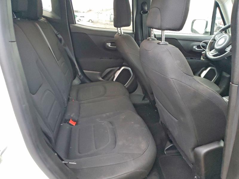Photo 11 from auction – 2018 JEEP RENEGADE L with VIN ZACCJBBBXJPJ51103