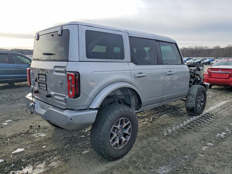 Zdjęcie 3 z aukcji – 2022 FORD BRONCO BAS z VIN 1FMDE5DH8NLB02857