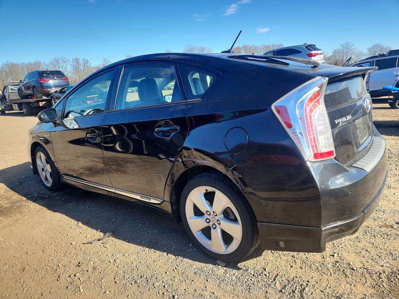 Photo 2 from auction – 2012 TOYOTA PRIUS with VIN JTDKN3DU7C1518209