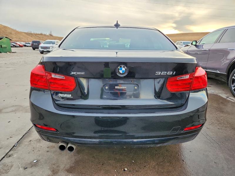 Photo 6 from auction – 2014 BMW 328 XI with VIN WBA3B3G52ENR83393