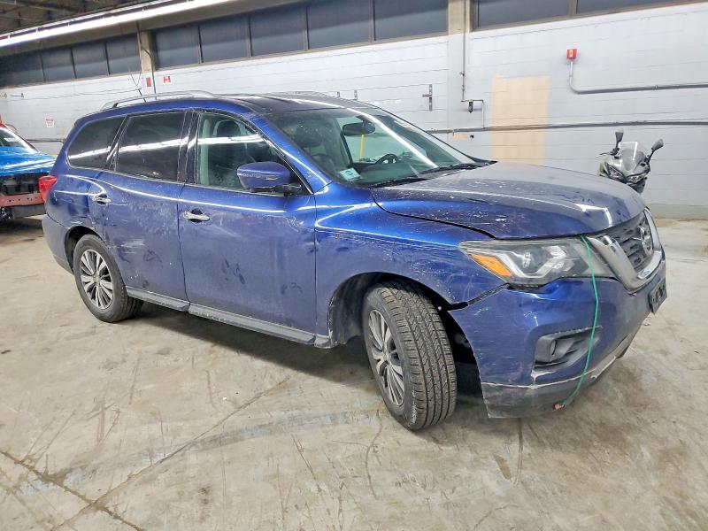 Photo 4 from auction – 2017 NISSAN PATHFINDER with VIN 5N1DR2MN5HC652823