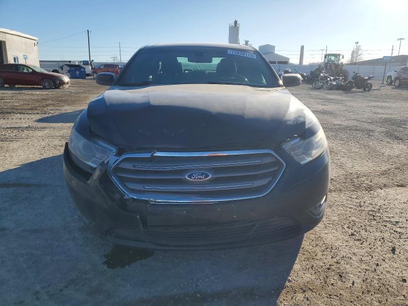 Photo 5 from auction – 2013 FORD TAURUS SEL with VIN 1FAHP2E81DG151912