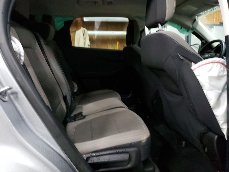 Photo 11 from auction – 2022 FORD ESCAPE SE with VIN 1FMCU9G67NUB50120