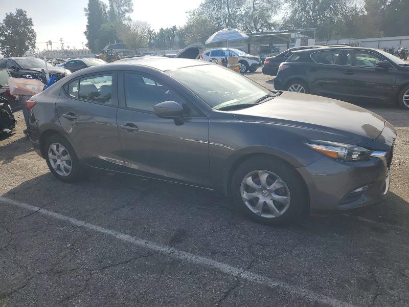 Photo 4 from auction – 2017 MAZDA 3 with VIN JM1BN1U73H1102728