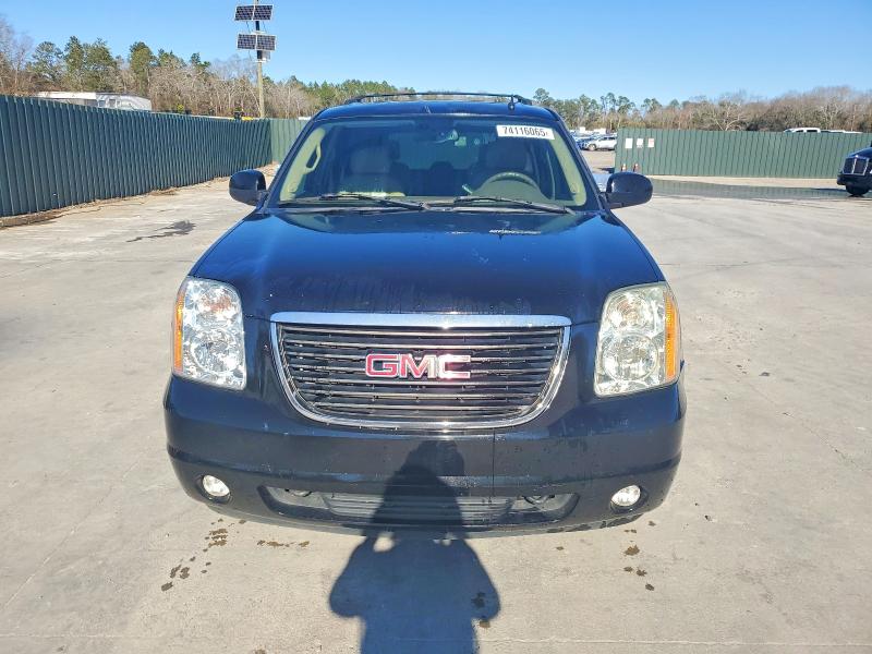 Photo 5 from auction – 2007 GMC YUKON with VIN 1GKFC13J07J143762