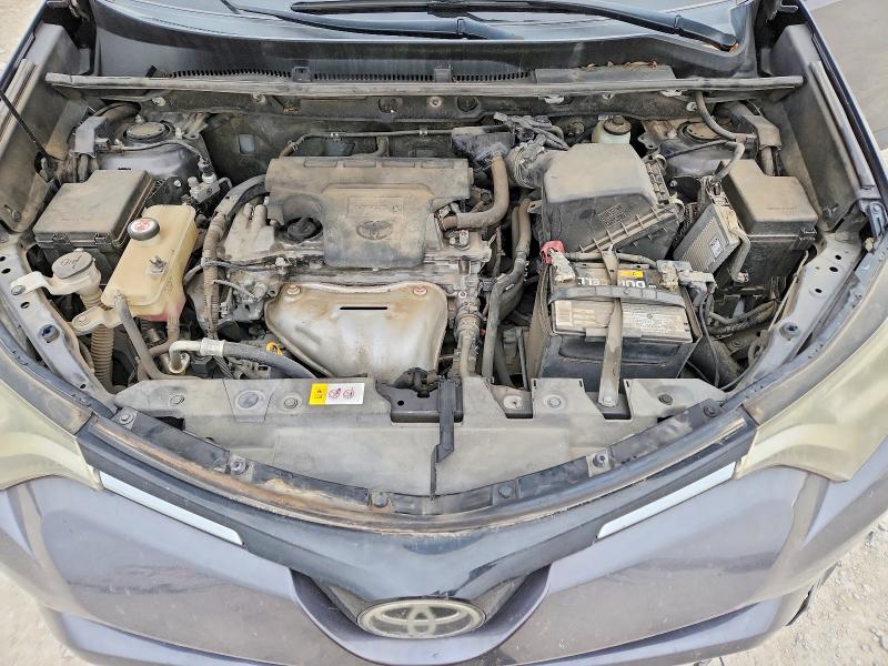 Photo 12 from auction – 2017 TOYOTA RAV4 XLE with VIN JTMWFREV1HJ113219