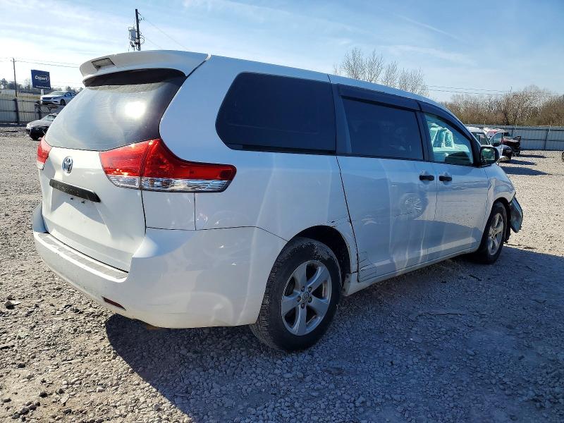 Photo 3 from auction – 2013 TOYOTA SIENNA with VIN 5TDZK3DC7DS295639