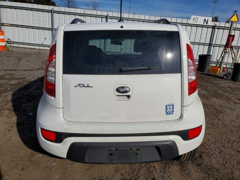 Photo 6 from auction – 2012 KIA SOUL + with VIN KNDJT2A64C7379204