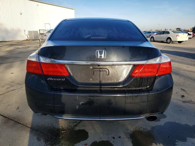 Photo 6 from auction – 2014 HONDA ACCORD with VIN 1HGCR2F33EA101097