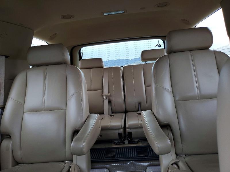 Photo 10 from auction – 2007 GMC YUKON DENA with VIN 1GKFK638X7J226337