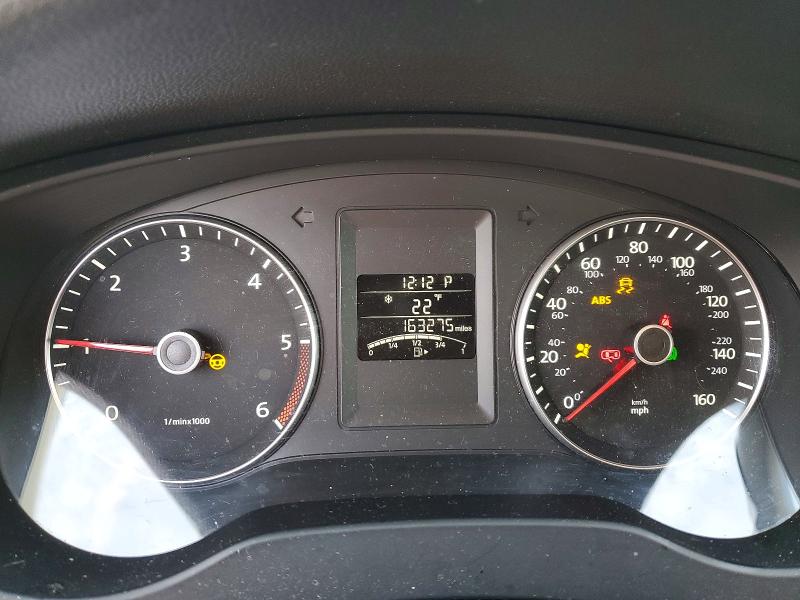 Photo 9 from auction – 2014 VOLKSWAGEN JETTA TDI with VIN 3VWLL7AJ8EM350255