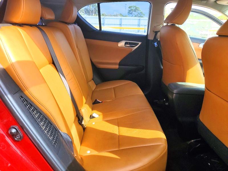 Photo 10 from auction – 2012 LEXUS CT 200 with VIN JTHKD5BH4C2057239