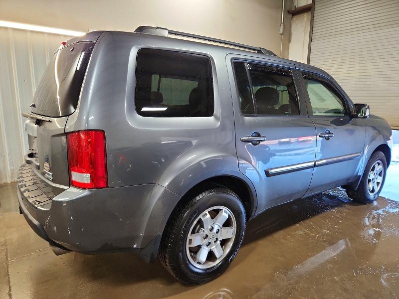 Photo 3 from auction – 2011 HONDA PILOT TOUR with VIN 5FNYF4H94BB090897