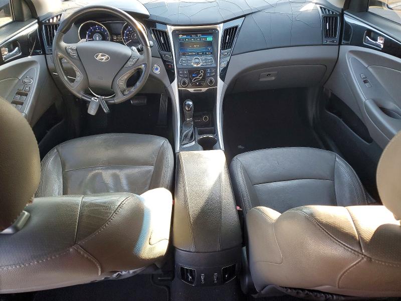 Photo 8 from auction – 2012 HYUNDAI SONATA SE with VIN 5NPEC4AB1CH499421