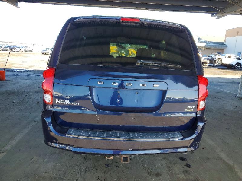 Photo 6 from auction – 2014 DODGE GRAND CARA with VIN 2C4RDGCG5ER205713