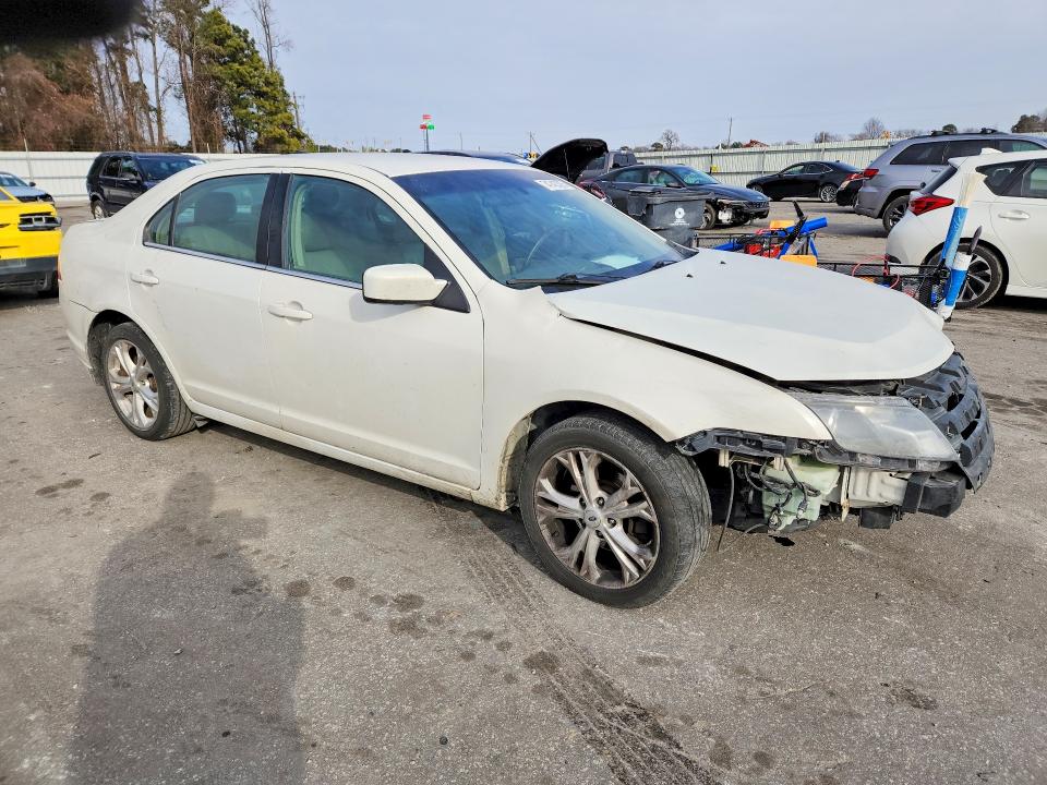 Photo 4 from auction – 2012 FORD FUSION with VIN 3FAHP0HG0CR187802