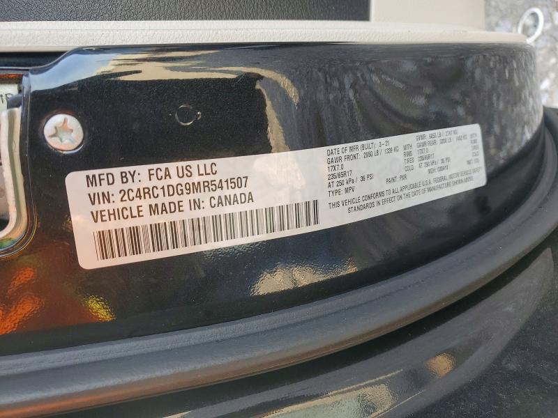 Photo 14 from auction – 2021 CHRYSLER VOYAGER LX with VIN 2C4RC1DG9MR541507