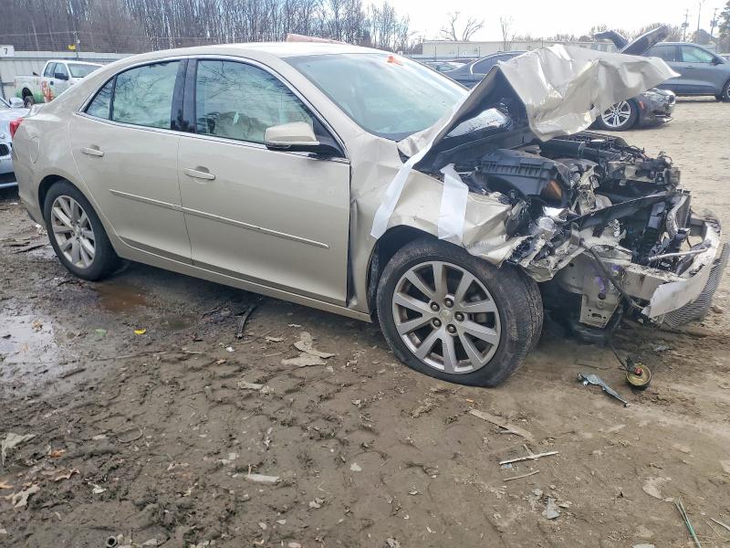 Photo 4 from auction – 2015 CHEVROLET MALIBU 2LT with VIN 1G11D5SL2FF205234