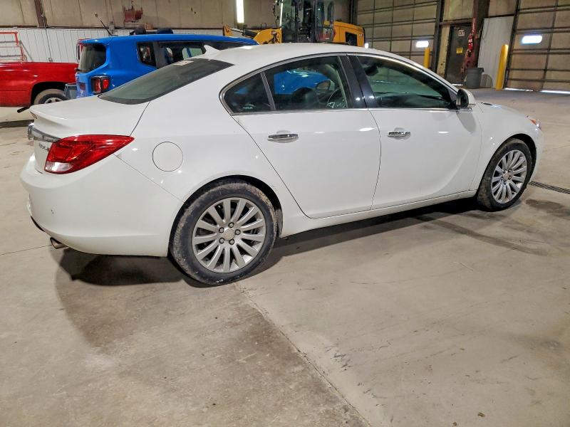 Photo 3 from auction – 2013 BUICK REGAL PREM with VIN 2G4GS5EV9D9229164