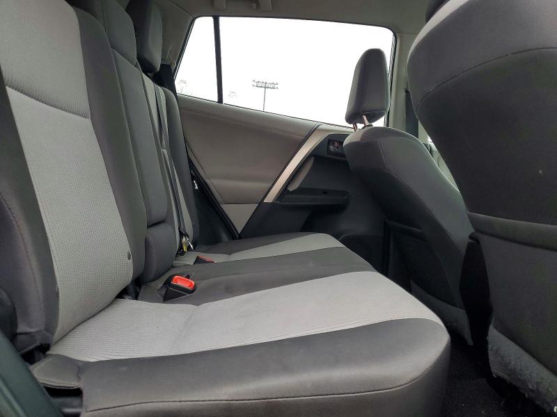 Photo 11 from auction – 2013 TOYOTA RAV4 LE with VIN 2T3BFREV9DW103760
