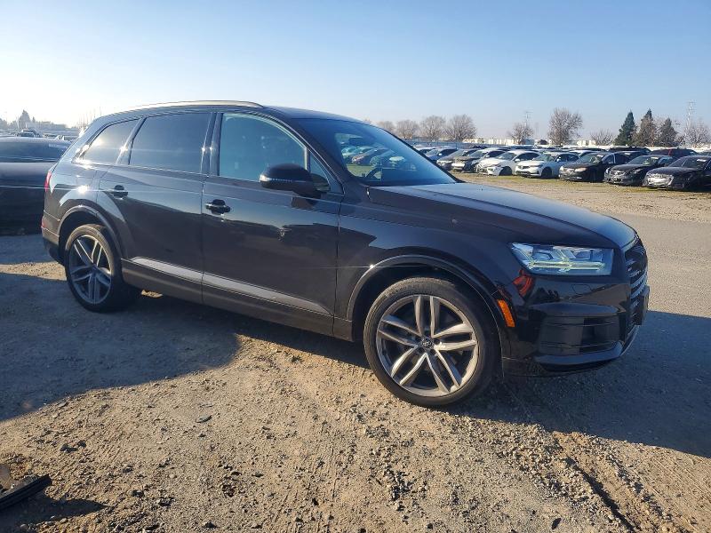 Photo 4 from auction – 2018 AUDI Q7 PRESTIG with VIN WA1VAAF77JD043686