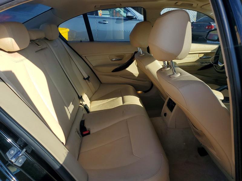 Photo 10 from auction – 2015 BMW 328 with VIN WBA3A5C53FF610041