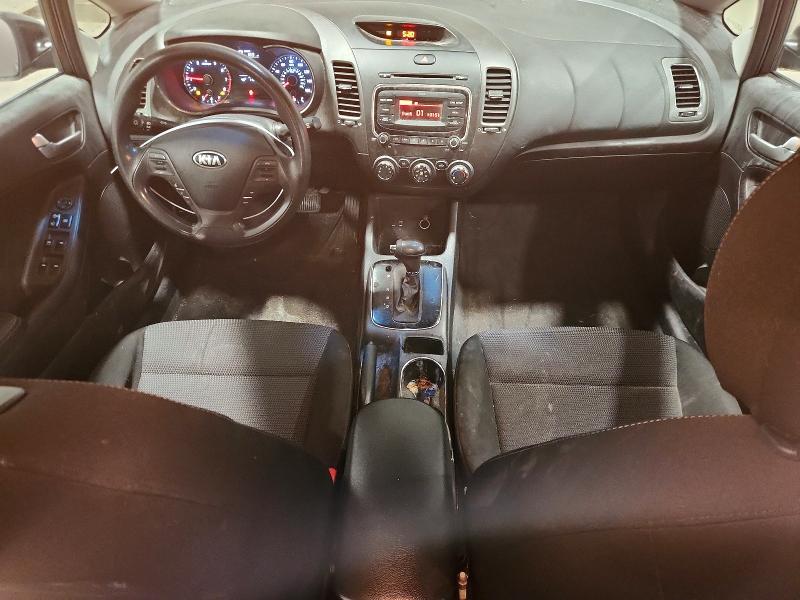 Photo 8 from auction – 2017 KIA FORTE LX with VIN 3KPFK4A78HE146737