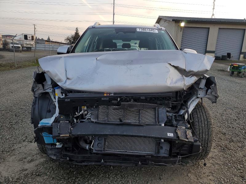 Photo 5 from auction – 2023 HYUNDAI VENUE with VIN KMHRC8A34PU250734
