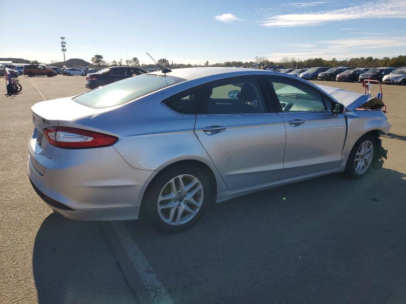 Photo 3 from auction – 2016 FORD FUSION SE with VIN 3FA6P0H74GR367653
