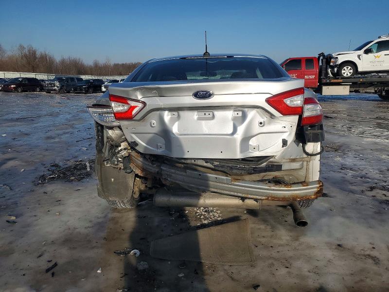 Photo 6 from auction – 2014 FORD FUSION SE with VIN 1FA6P0H79E5350122