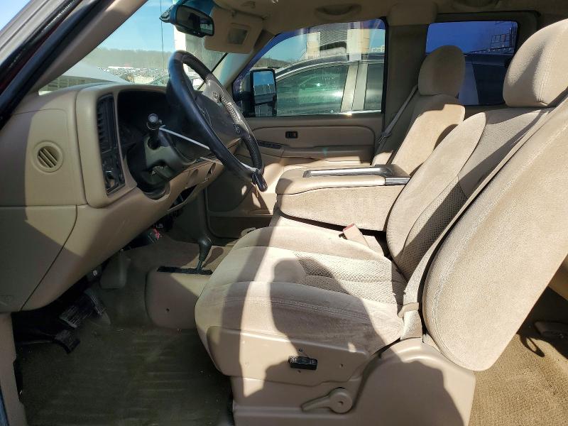 Photo 7 from auction – 2005 CHEVROLET SILVERADO with VIN 1GCHK29U25E134551