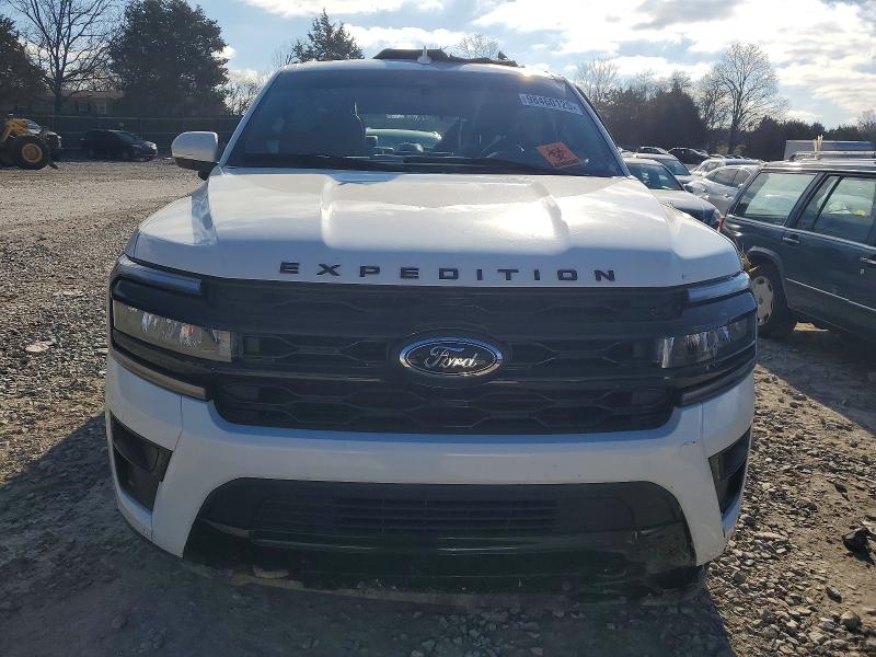 Photo 5 from auction – 2024 FORD EXPEDITION with VIN 1FMJU2A80REA81389