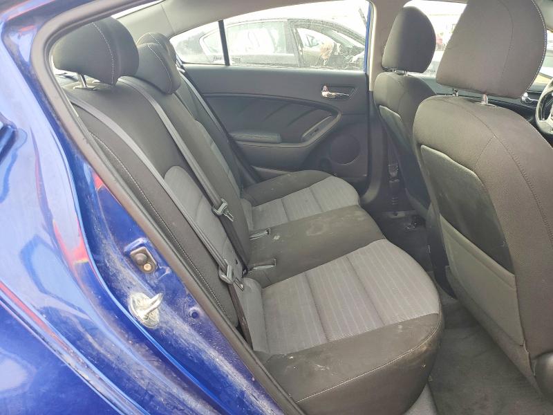 Photo 10 from auction – 2017 KIA FORTE with VIN 3KPFL4A75HE111425