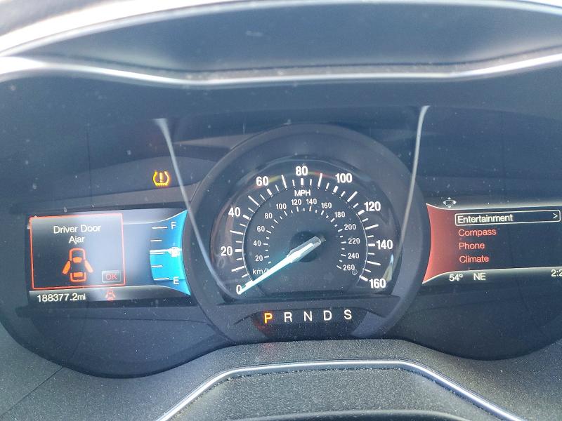Photo 9 from auction – 2016 FORD FUSION SE with VIN 3FA6P0H75GR210701