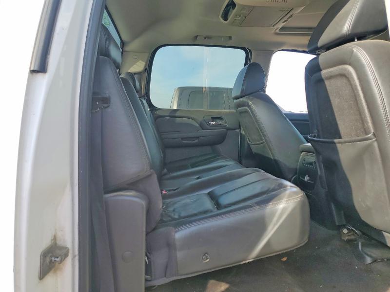 Photo 10 from auction – 2007 CHEVROLET SILVERADO with VIN 1GCHK23607F541372