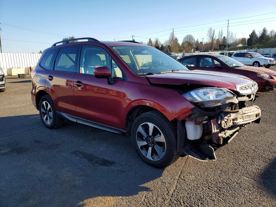 Снимка 4 от търг – 2018 SUBARU FORESTER 2 с VIN JF2SJAEC1JH578756
