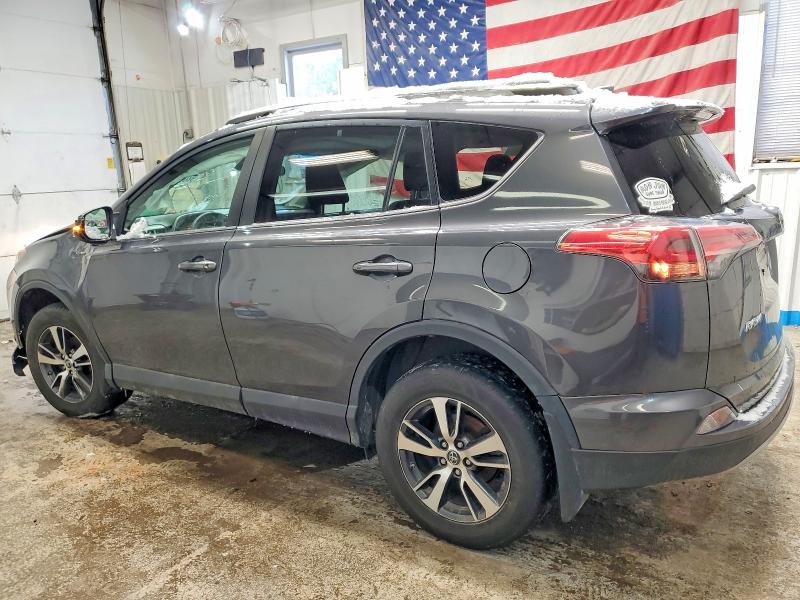 Photo 2 from auction – 2018 TOYOTA RAV4 ADVEN with VIN 2T3RFREV5JW844353