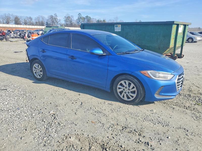 Photo 4 from auction – 2017 HYUNDAI ELANTRA with VIN 5NPD74LF7HH171380