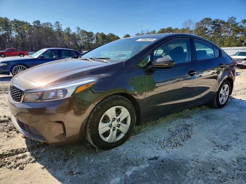 KIA FORTE 2018 с VIN 3KPFL4A79JE219701 - Фото с аукциона