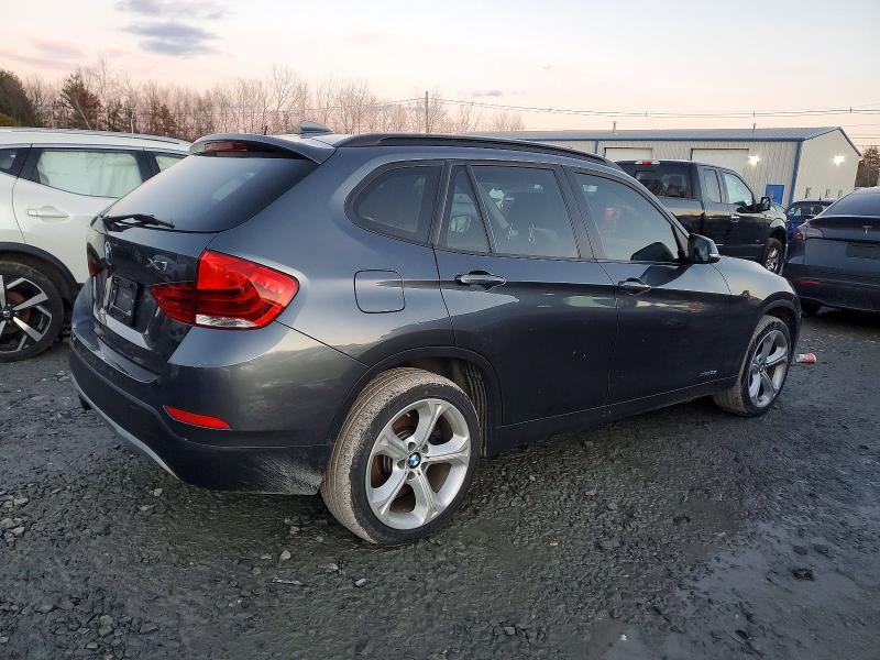 Photo 3 from auction – 2014 BMW X1 with VIN WBAVM5C57EVV91353