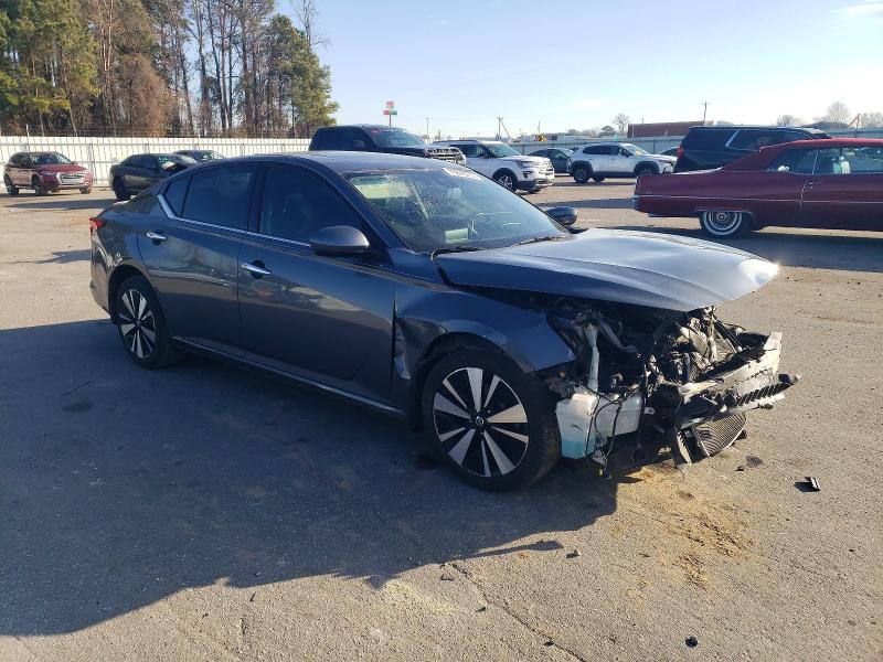 Photo 4 from auction – 2019 NISSAN ALTIMA SV with VIN 1N4BL4DV4KC134076