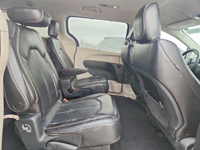 Photo 11 from auction – 2020 CHRYSLER VOYAGER with VIN 2C4RC1DGXLR144967