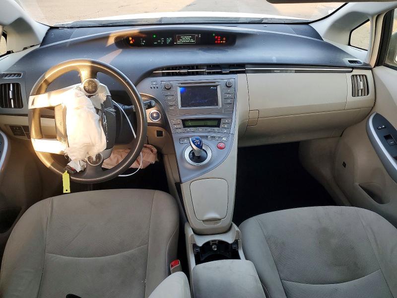 Photo 8 from auction – 2015 TOYOTA PRIUS with VIN JTDKN3DU5F0470140