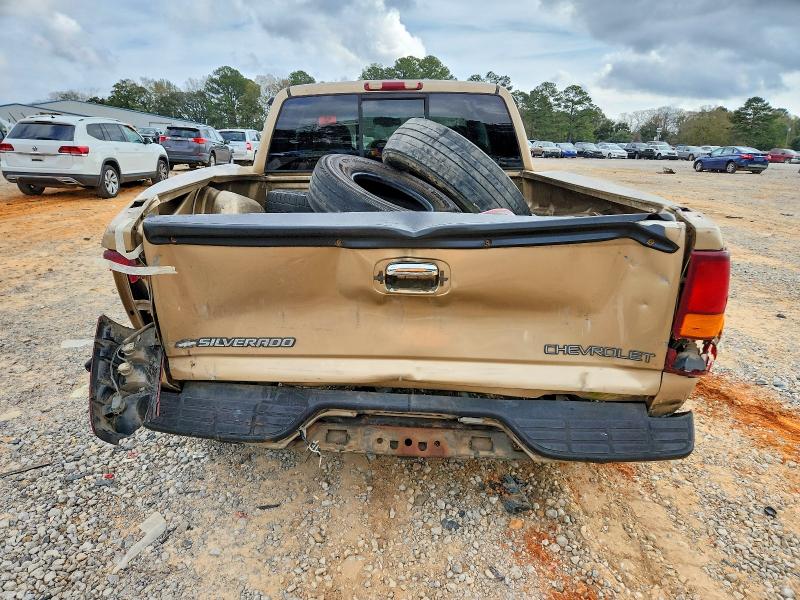 Photo 6 from auction – 2000 CHEVROLET SILVERADO with VIN 2GCEC19T5Y1244503