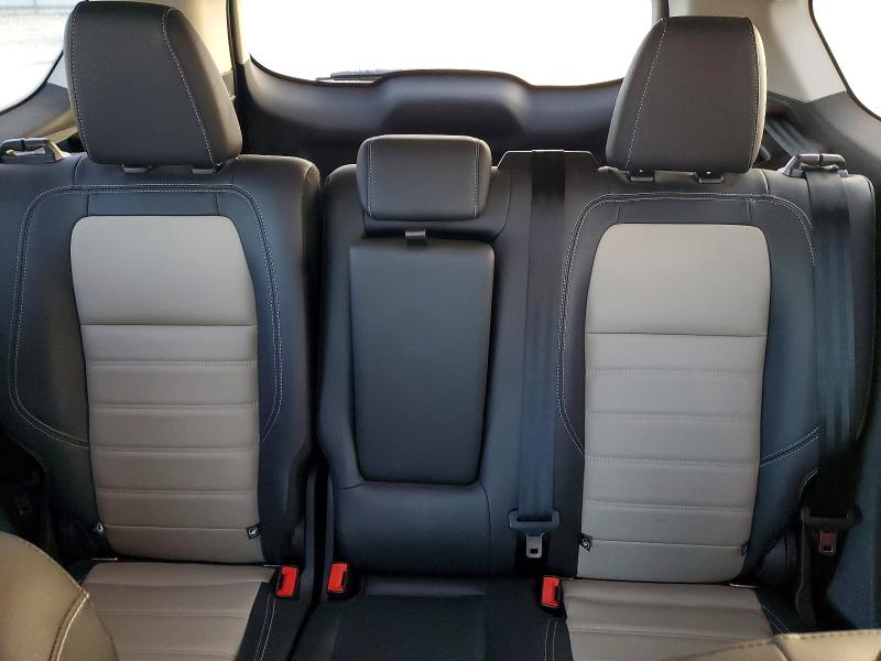 Photo 10 from auction – 2019 FORD ESCAPE SEL with VIN 1FMCU9HDXKUC49944